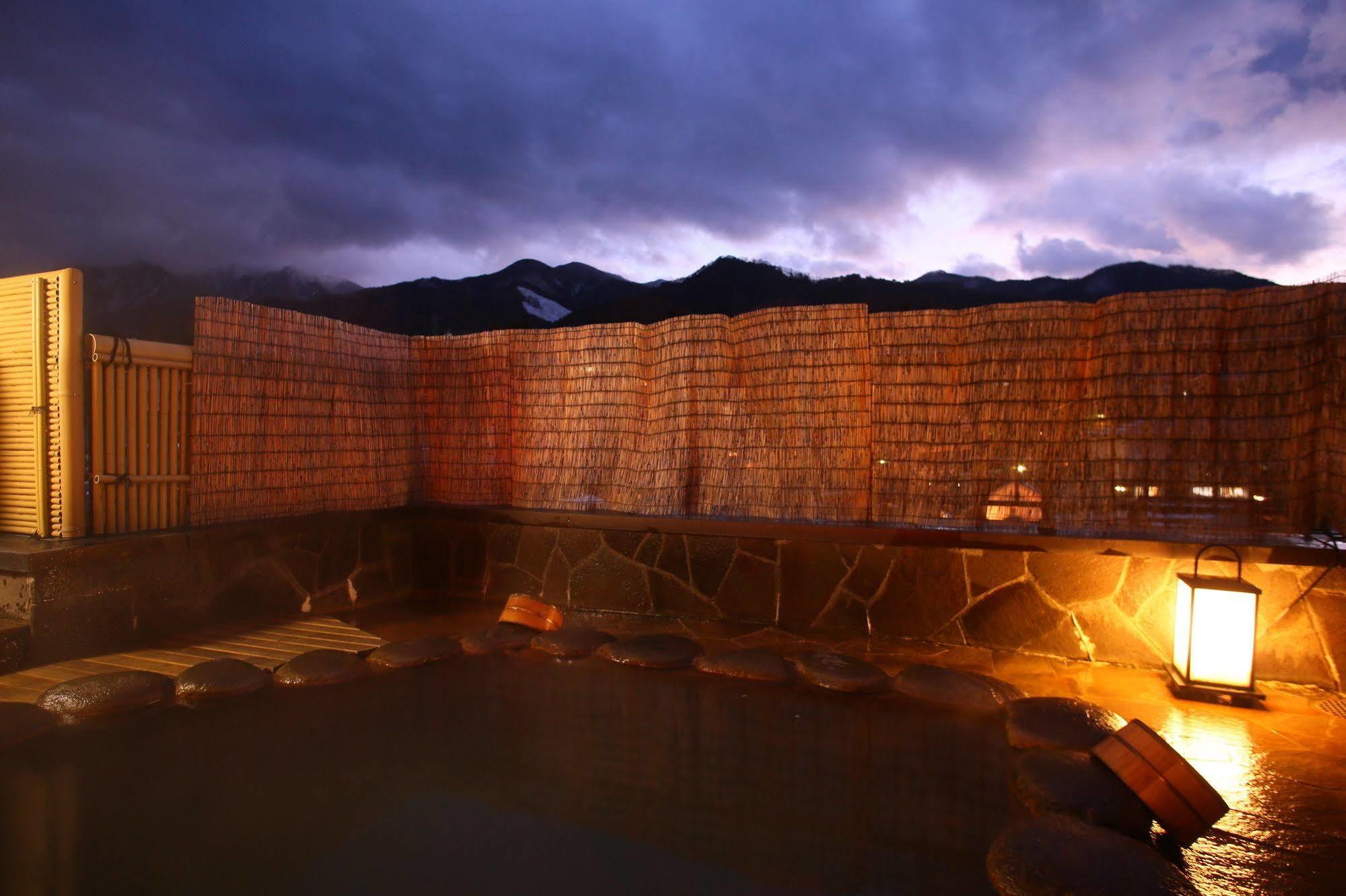 Hotel Ichinoyu Katei Jamanouči Exteriér fotografie